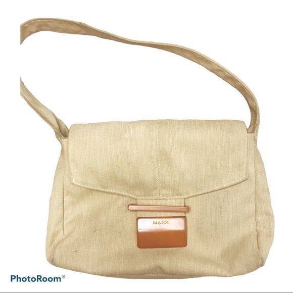 Maxx New York Handbags - ⭐️Maxx New York Tan Canvas wooden purse bag